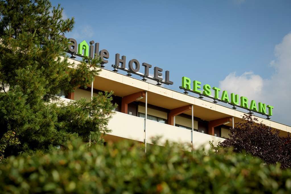 Campanile Hotel & Restaurant Leeuwarden Esterno foto